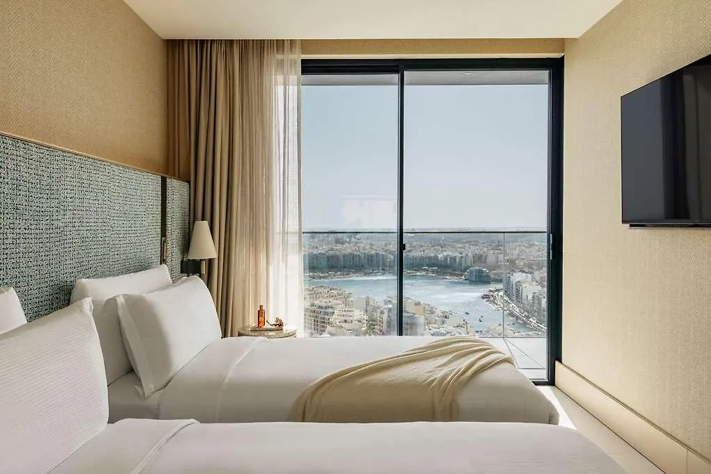 Hotel Me Malta San Julián
