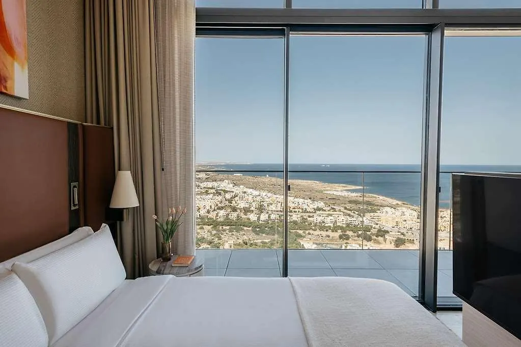 Hotel Me Malta San Julián 0*,